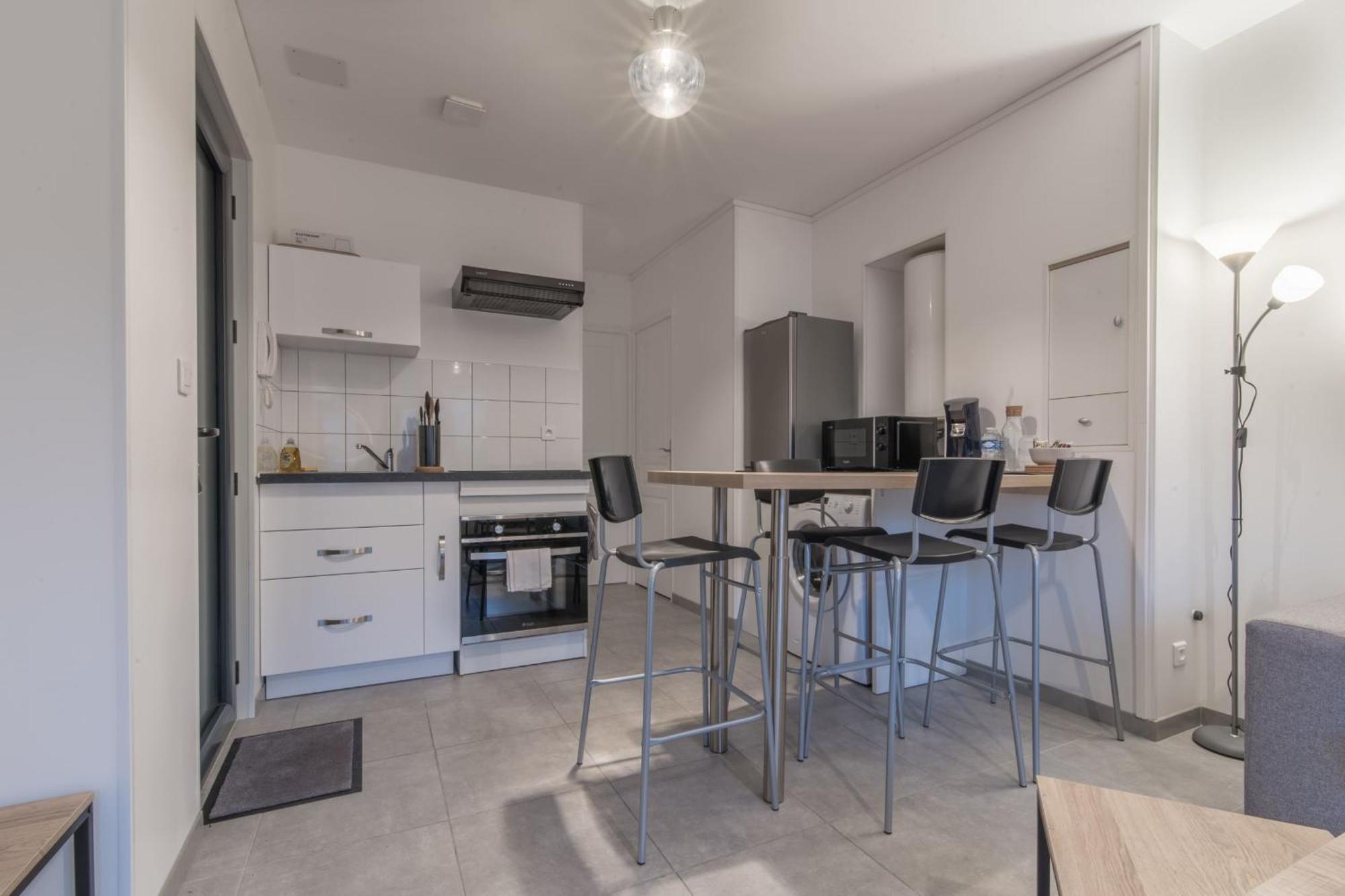 Appartement rénové, proche gare de Saint Nazaire Esterno foto